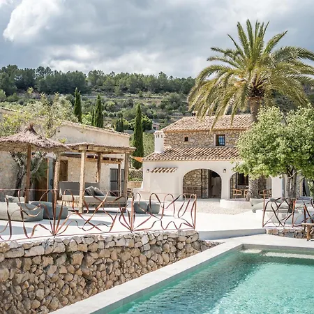 Villa De Secretos *